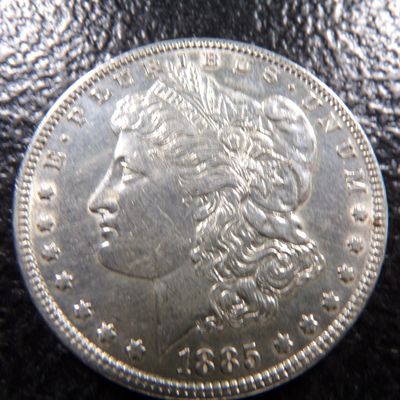 1885 MORGAN SILVER DOLLAR