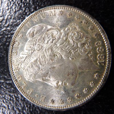 1882-S MORGAN SILVER DOLLAR