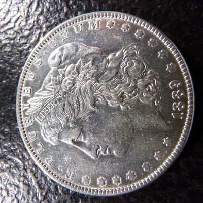 1889 MORGAN SILVER DOLLAR