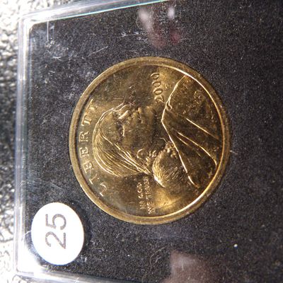 2000-P SACAGAWEA DOLLAR