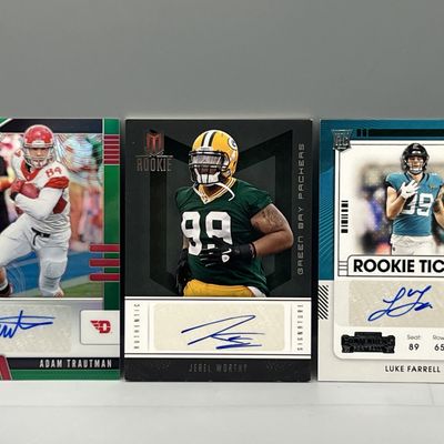 Sale Photo Thumbnail #17: (3) Football Pack Pulled Rookie Auto Cards