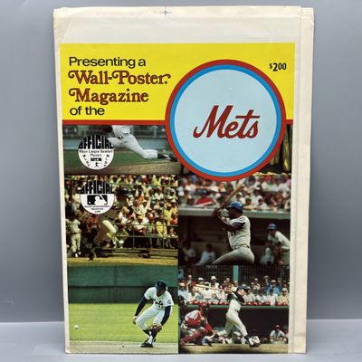 Sale Photo Thumbnail #189: 1972 New York Mets Baseball Wall Poster Magazine W/ Full Size Tom Seaver Poster