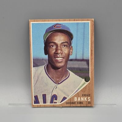 Sale Photo Thumbnail #102: 1962 Topps Ernie Banks #25 HOF
