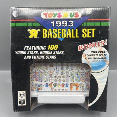 Sale Photo Thumbnail #97: 1993 Toys R Us Baseball Factory Sealed Set