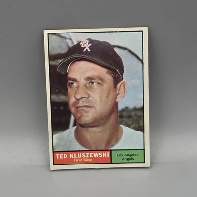 Sale Photo Thumbnail #147: 1961 Topps Ted Kluszewski #65 Sharp