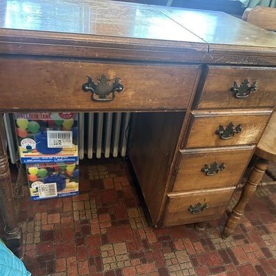 Wooden Sewing Machine Desk