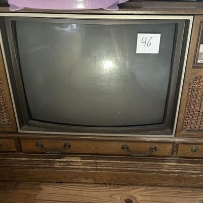 Sylvania Superset II CRT Console Television