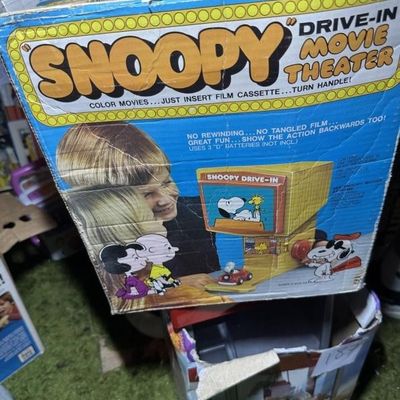 Snoopy Drive-In Movie Theater & Mickey Mouse