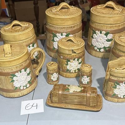 Treasure Craft "Grower's" Floral Kitchen