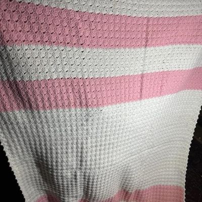 Handmade Pink & White Shell Stitch Crochet Afghan