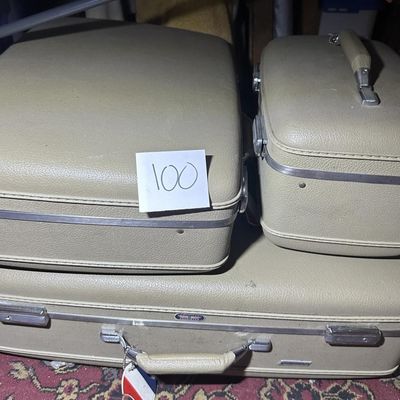 3 Piece MCM American Tourister Luggage Set