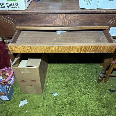 Antique Tiger Oak Single-Drawer Writing Desk