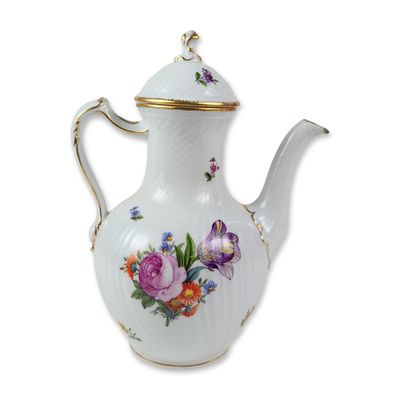 Sale Photo Thumbnail #62: Royal Copenhagen Saxon Flower Porcelain Coffee Pot