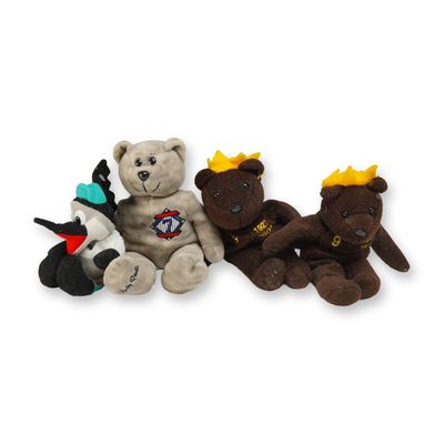 Sale Photo Thumbnail #463: Four Salvino Inc. Bamm Beano's New York Yankees Plush Bean Babies