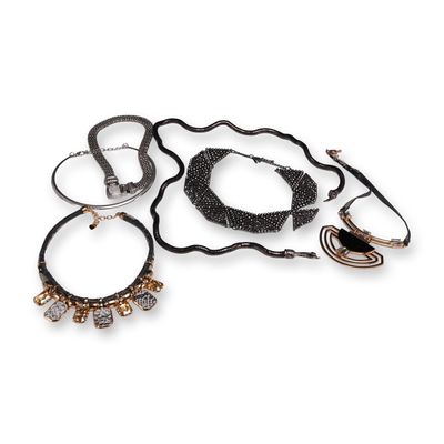 Sale Photo Thumbnail #361: 6pc Collection of Costume Jewelry Short Necklaces and Chokers