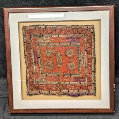Vintage Framed Pavlovo Posad Shawl