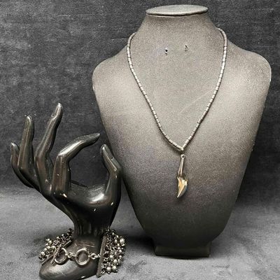 Silver Tone Necklace & Multiple Strand Beaded Bracelet Fashion Jewelry