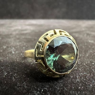 Greek Key Fret Meander Openwork Style Green Quartz 14K Yellow Gold Ring Size 9