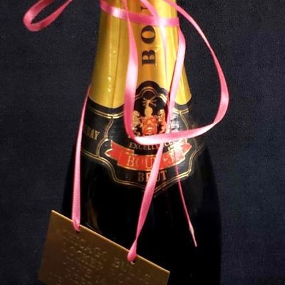 Bouvet Signature Brut Chicago Bulls Locker Room June 14 1992 Repeat as NBA Champions Sealed Bottle