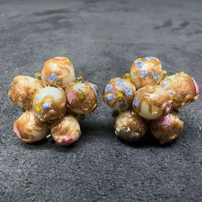 Murano Venetian Art Glass Lamp Work White Flower Fiorato Floral Round Beaded Earrings F34