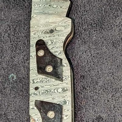 Damascus Steel Fold Up Black Bone Handle Knife Retired C