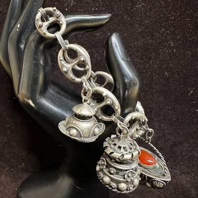 Ornate Fob Gemstone Five Charm Puff Mariner Chain Bracelet L86