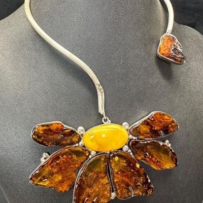 Stunning Large Sterling Amber Open Collar necklace