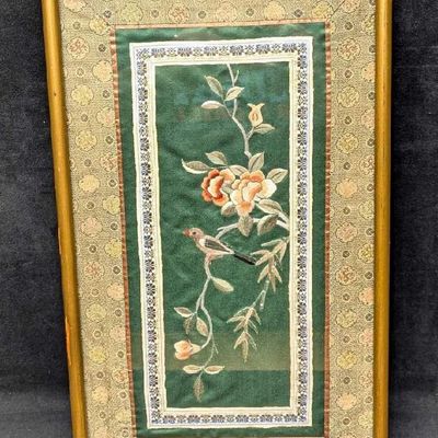 Framed Vintage Chinese Silk Embroidered Bird And Flowers Art