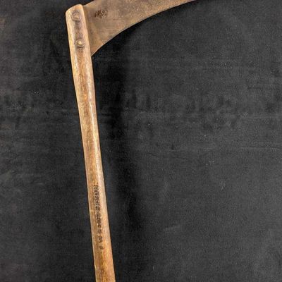 Vintage Sythe Short Handled Sythe