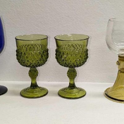4 Vintage Wine And Water Goblets