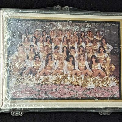 Sideliners Pro Football Cheerleaders Minnesota Vikings A