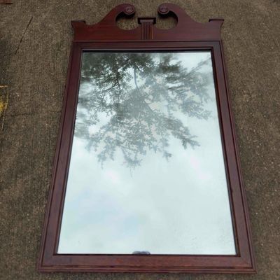 American Federal Brown Wood Chippendale Wooden Mirror