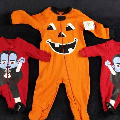 Baby Halloween Pajamas And Play Clothes Lot Of 3