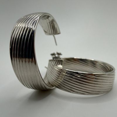 Bronze Milor Polished Silver Tone Hoop Ribbed Earrings