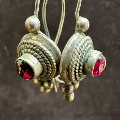 SU 925 Sterling Silver Red Stone Dangle Earrings