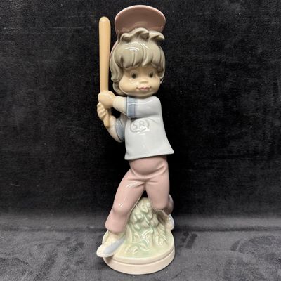 Lladro Porcelain Sport Billy Baseball Player Glazed Figurine