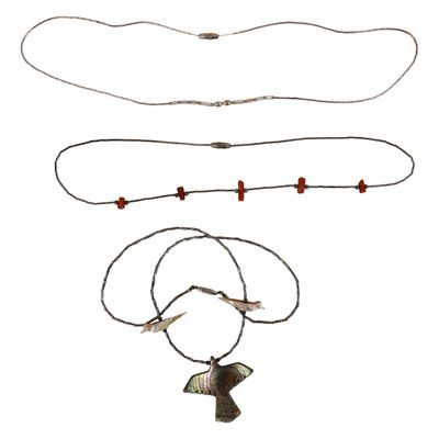Sale Photo Thumbnail #92: Native American Fetish, Coral, MOP Necklace Lot