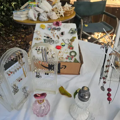 Sale Photo Thumbnail #20