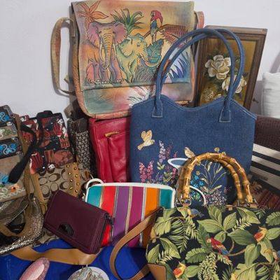 Sale Photo Thumbnail #76