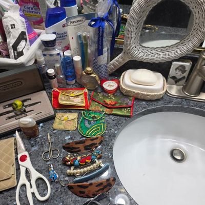 Sale Photo Thumbnail #106