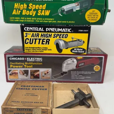 Power Tool Lot: Pneumatic Air Body Saw, Cut-Off Tool, Oscillating Multi-Tool