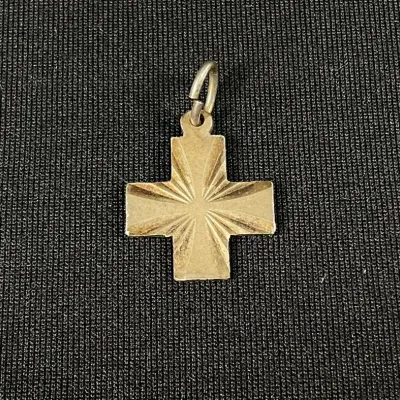 Sterling Silver Cross Pendant *