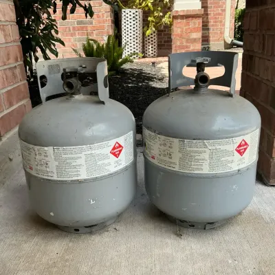 15lbs Propane Tanks