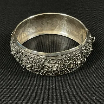 Vintage 900 Sterling Cuff Bracelet *