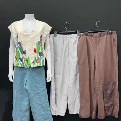 V-Neck Embroidered Vest 3 Pairs Of Flowy Pants & Cream Embroidered Vest