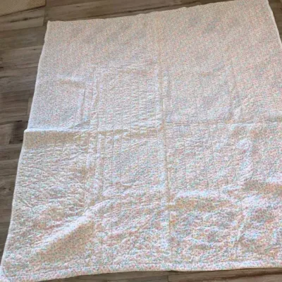 Quilted Blanket Flower Pattern 
