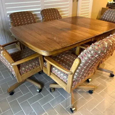 Dining Set With Fabric Chairs on Casters With One Leaf: 8pcs