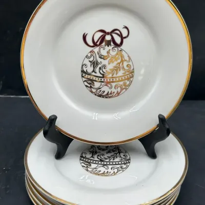 Pier 1 Festive Ornament Salad Plates: 6pcs