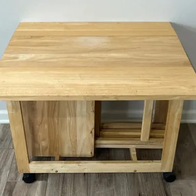Space-Saving Drop Leaf Table With T.V Trays