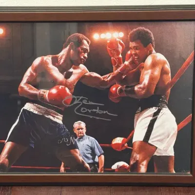 Ken Norton Signed Framed Heavyweight Boxing Photograph vs Muhammad Ali